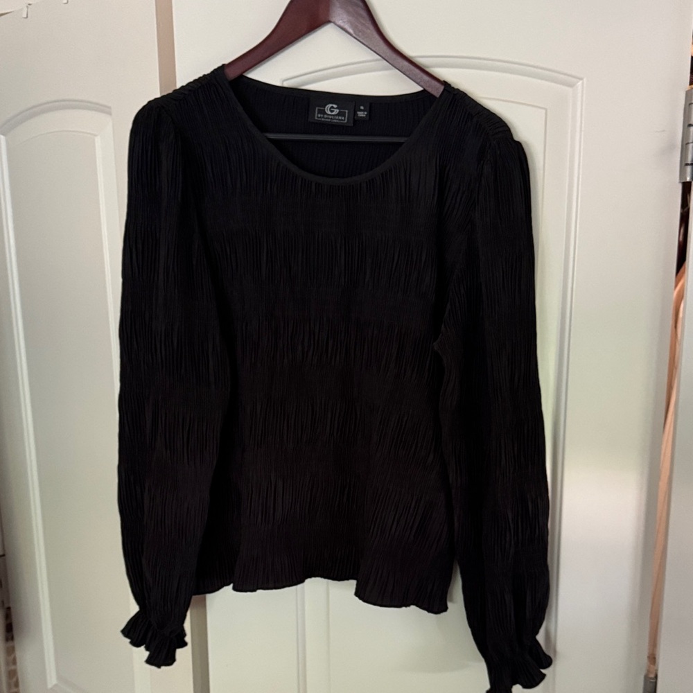G by Giuliana Elegant Black Blouse